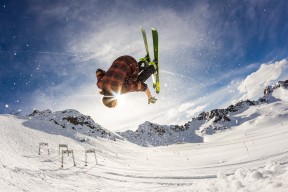 九游官网pc-国际象棋中国公开赛天津滨海举行，240余名中外棋手角逐，国际象棋比赛结果