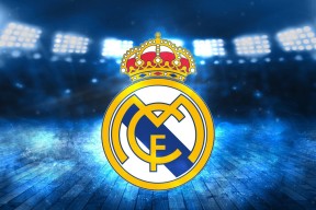 九游下载官网-_城市广场：开放式网球街头比赛_，开放式网球击球