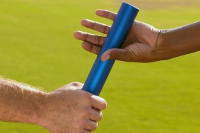 九游APP官网-_青少年专项培训营：开启未来之门_，青少年培训班