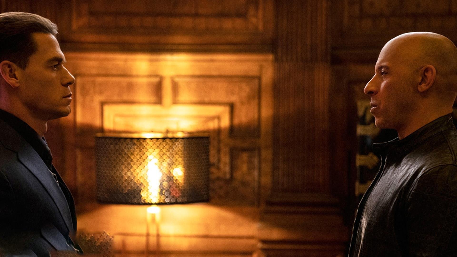 九游（jiuyou.com）游戏-“罕见奇观：场上场下令人难以置信的趣味”，场上什么意思