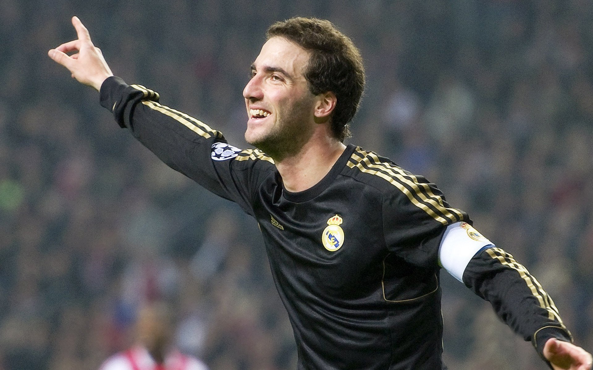 “沙漠来的队伍怎么在雪地这么猛?”全网热议塞内加尔,沙漠雪快速消失是为什么